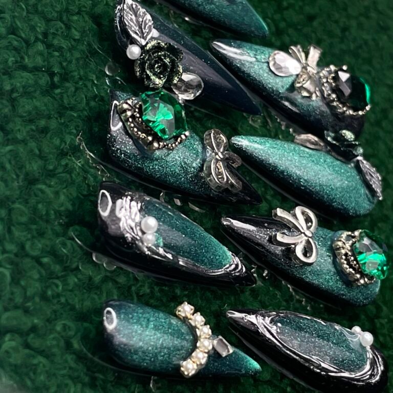 8BA5942D78A829FE2BFAD119F63F063B